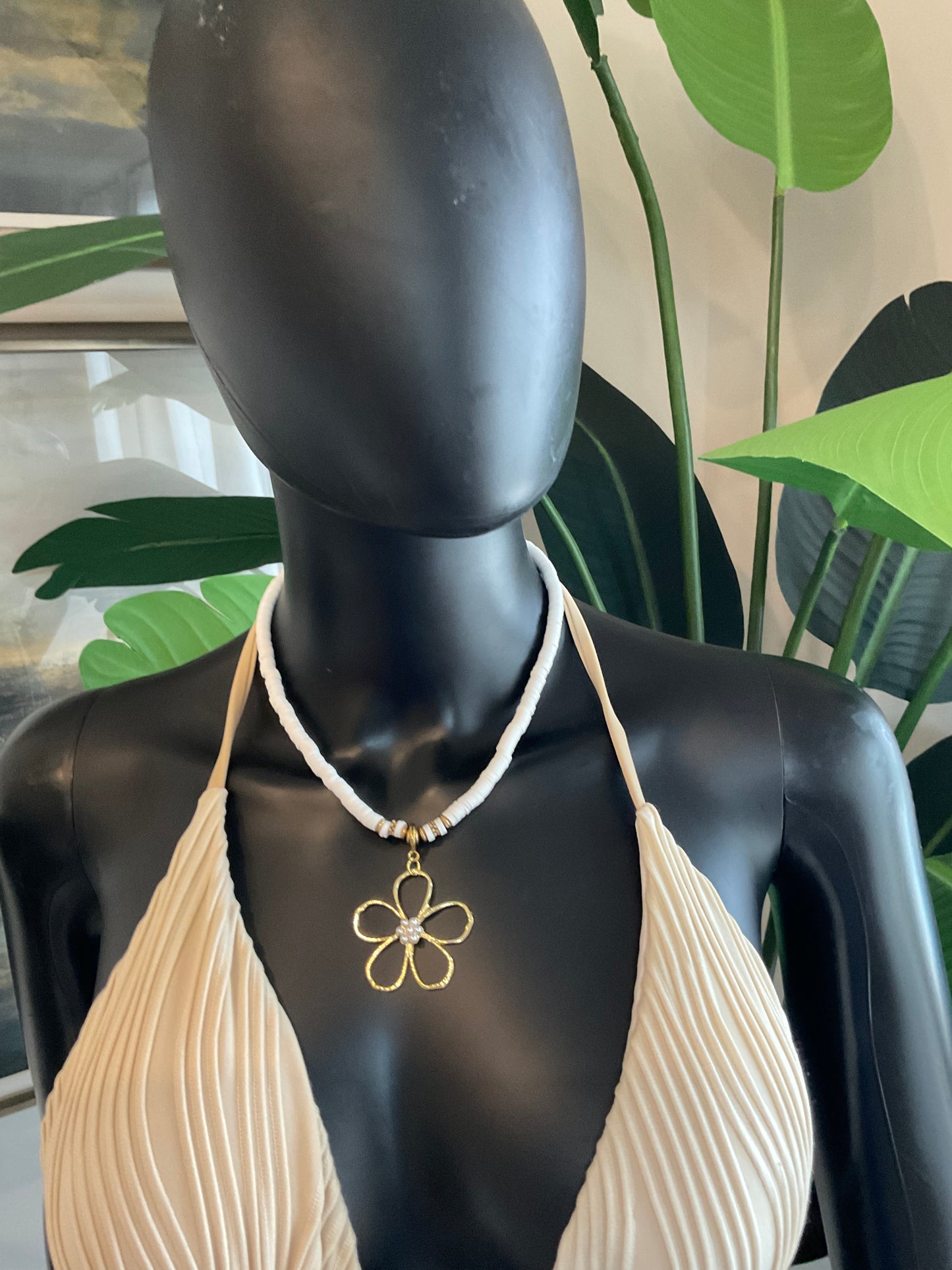 Charming Bikinis Necklace!
