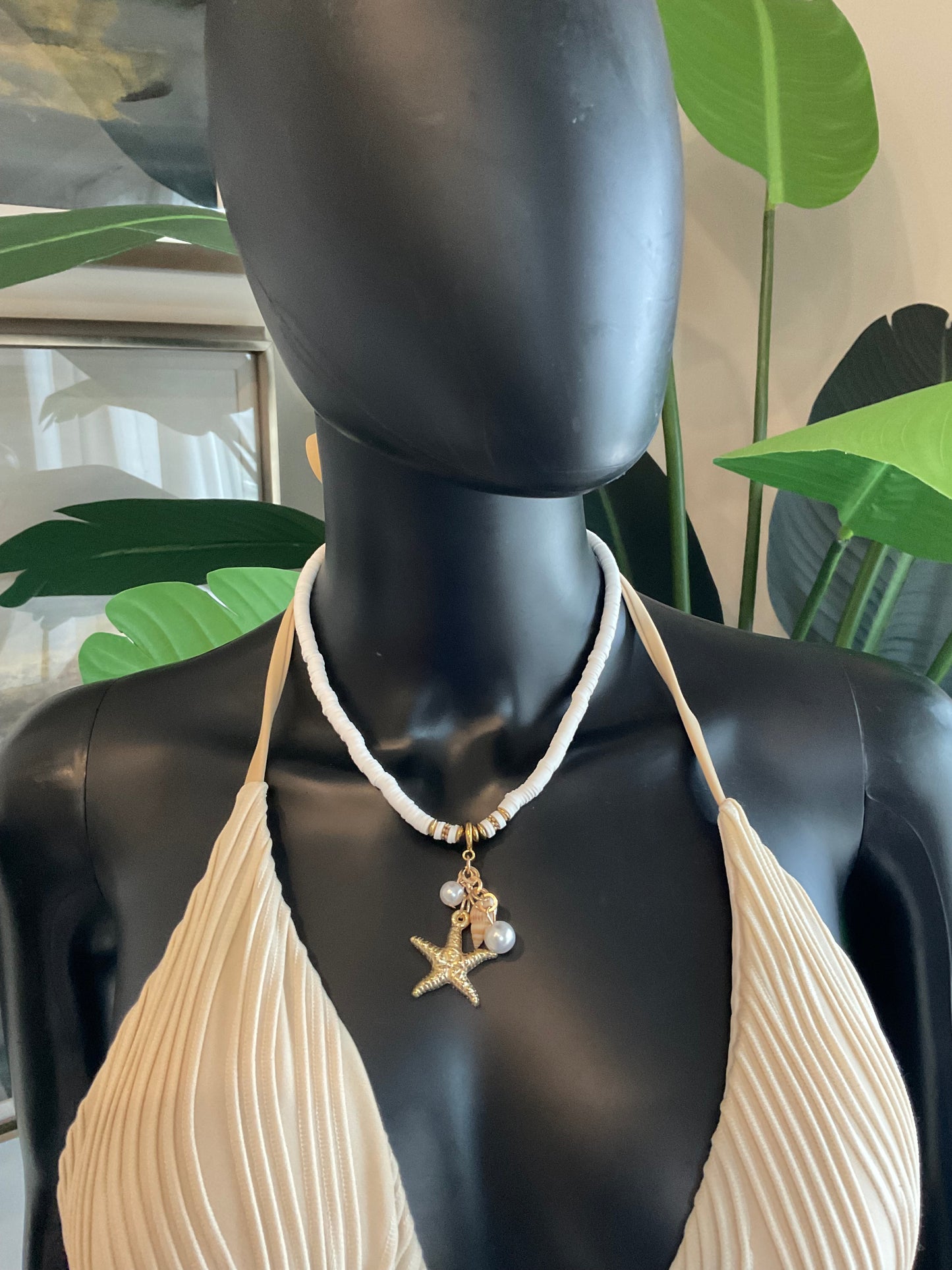Charming Bikinis Necklace!
