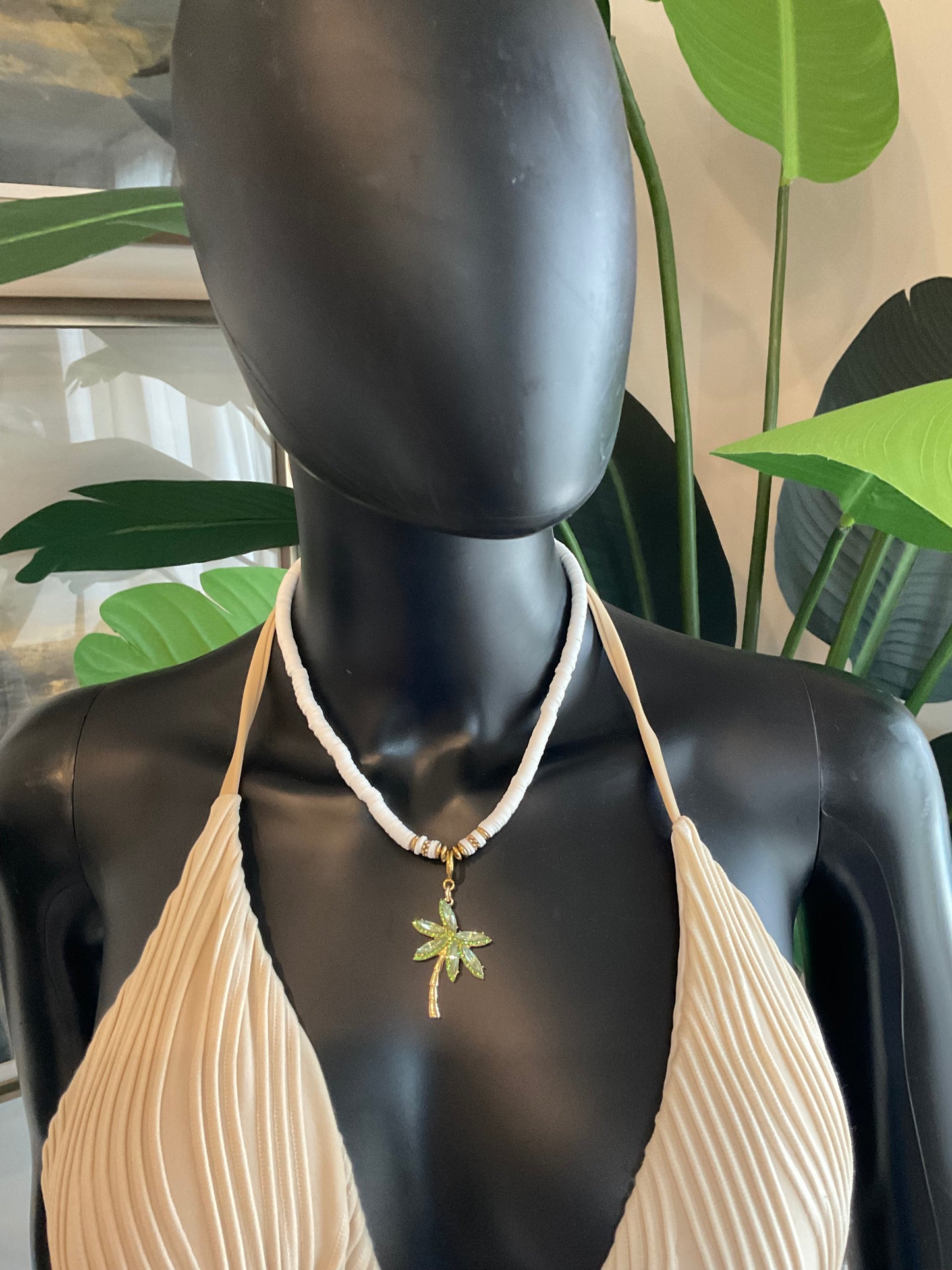 Charming Bikinis Necklace!